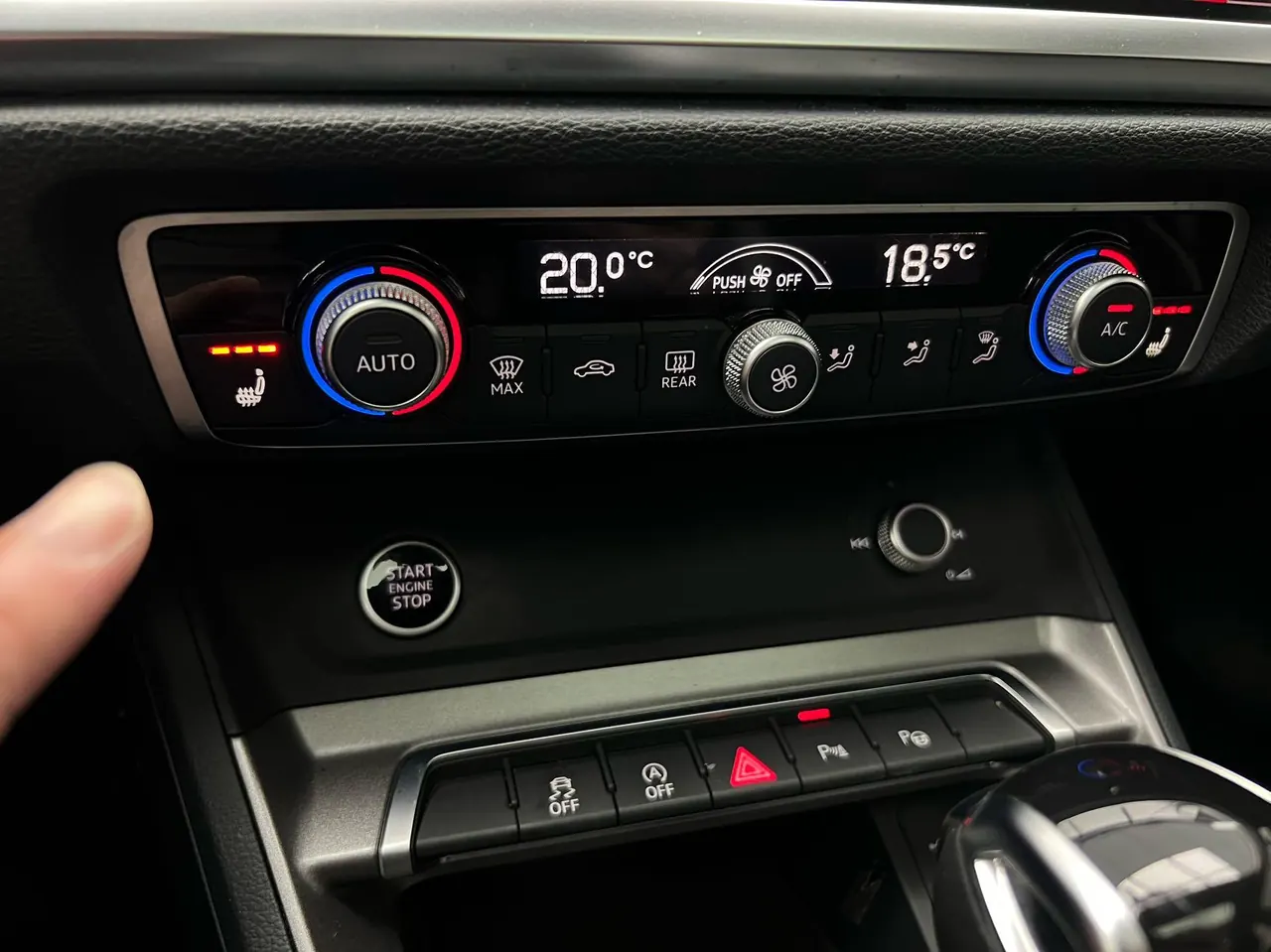 Audi 2022 Q3 1.4TFSI 35TFSI Fashion Dynamic Automatic 17