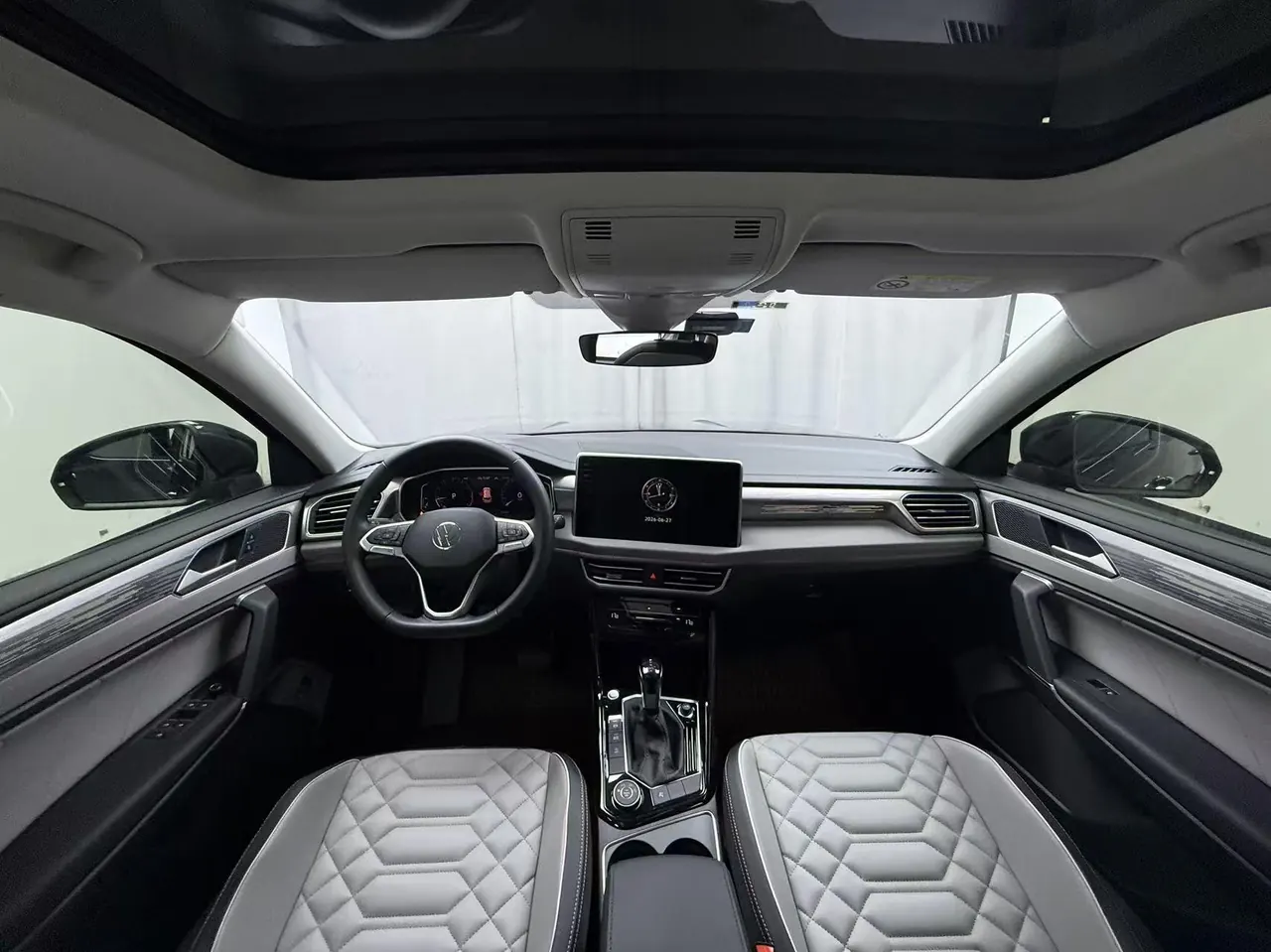 Volkswagen 2023 Tanyue 2.0TSI 380TSI Four-wheel Drive R-Line High Energy Edition (Modified) Automatic Gear 7