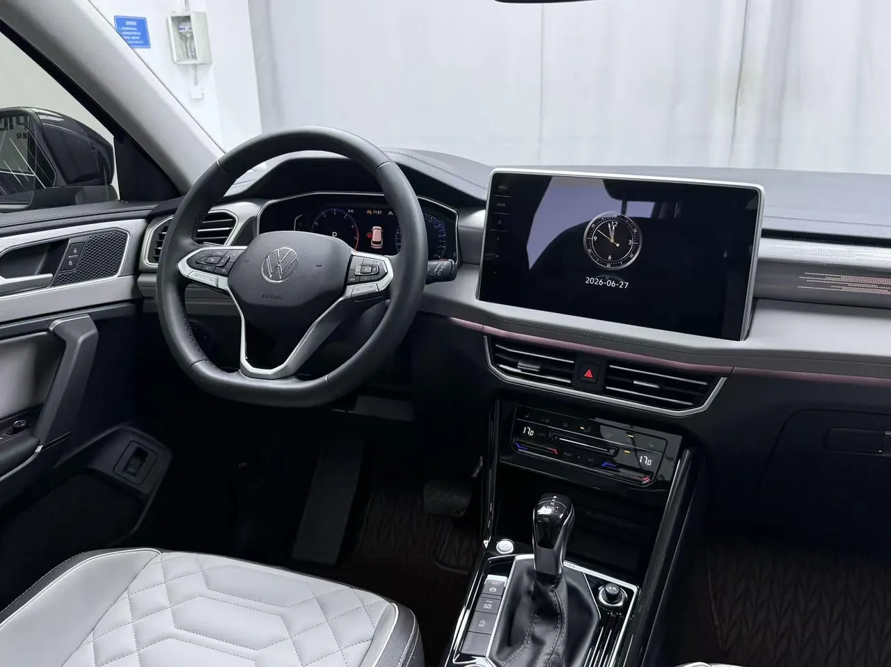 Volkswagen 2023 Tanyue 2.0TSI 380TSI Four-wheel Drive R-Line High Energy Edition (Modified) Automatic Gear 8
