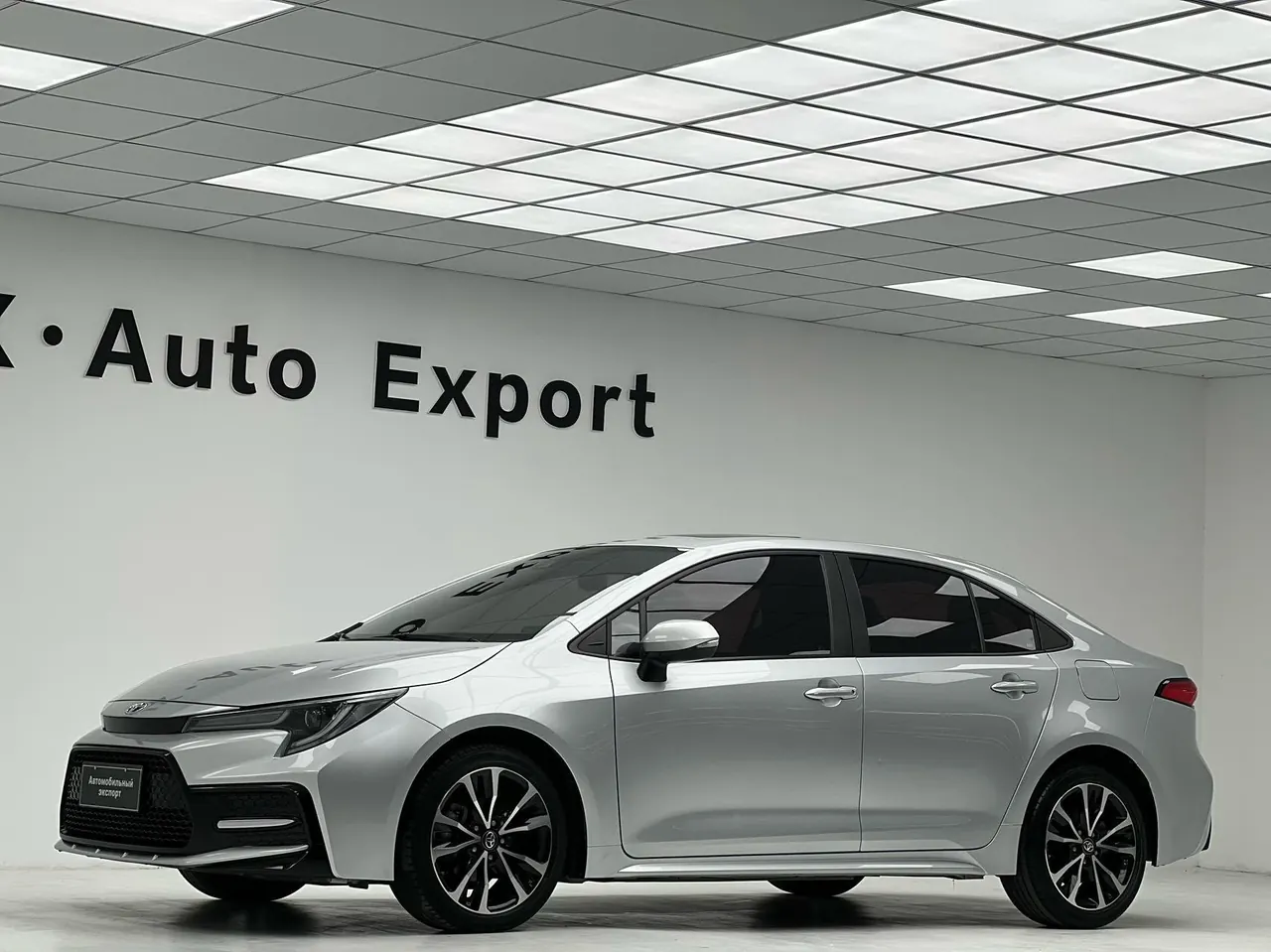 Toyota 2022 Lei Ling 1.2T Stepless 185T Sports Edition Automatic Gear 4