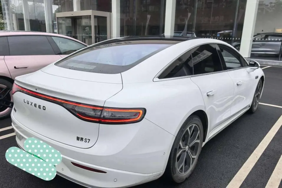Intellectual 2024 S7 Max Rear-drive Super Navigation Intelligent Driving Edition Automatic Gear 3