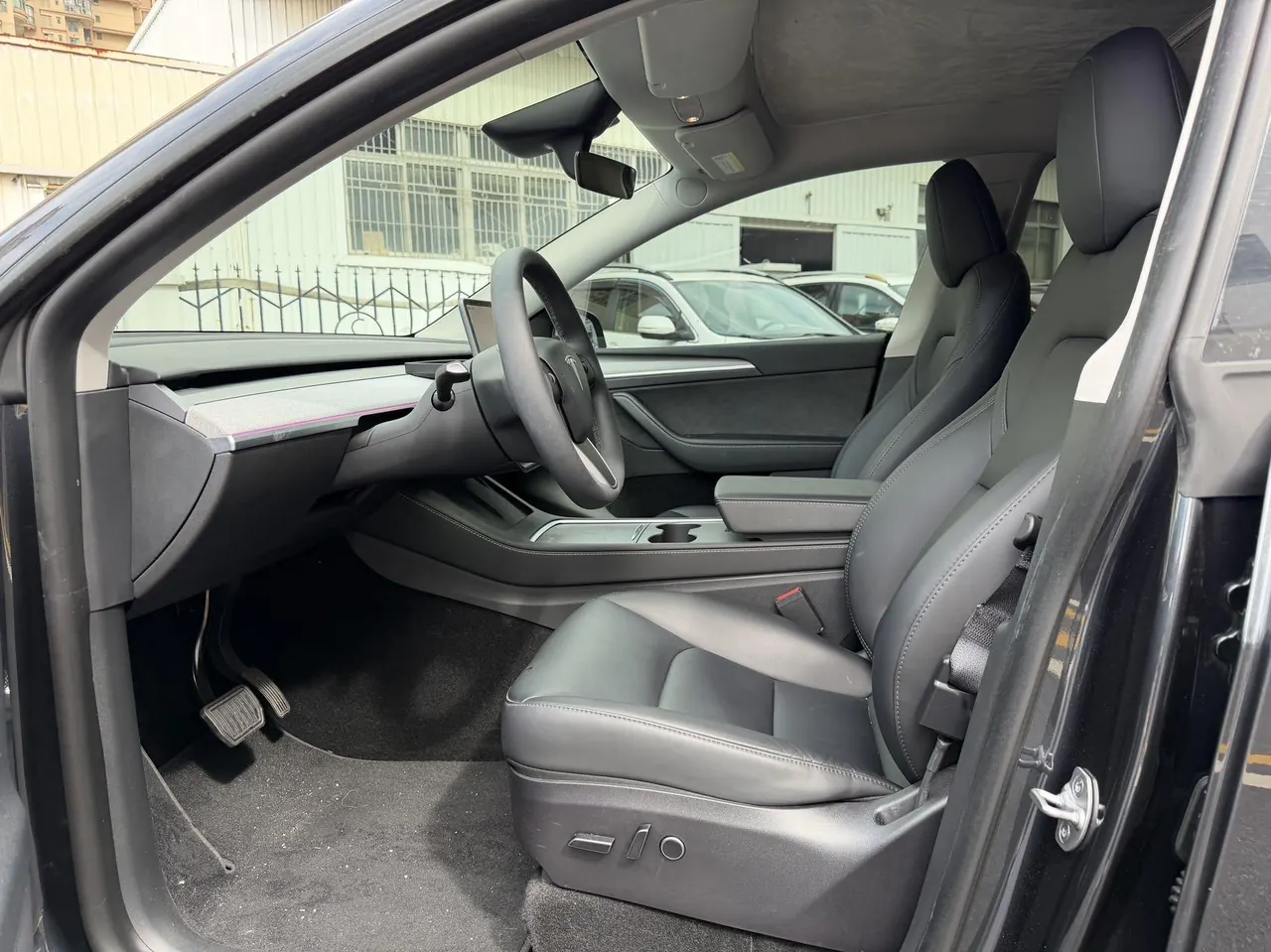 Tesla 2024 Model Y rear-wheel drive version automatic transmission 4