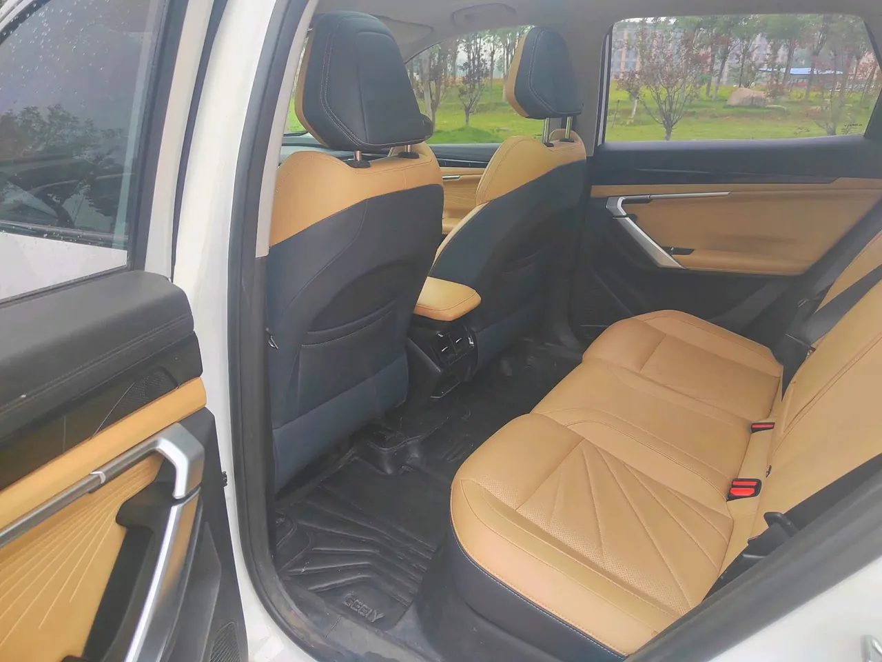 Geely 2023 Boyue L 2.0TD Honorable Automatic Gear 9