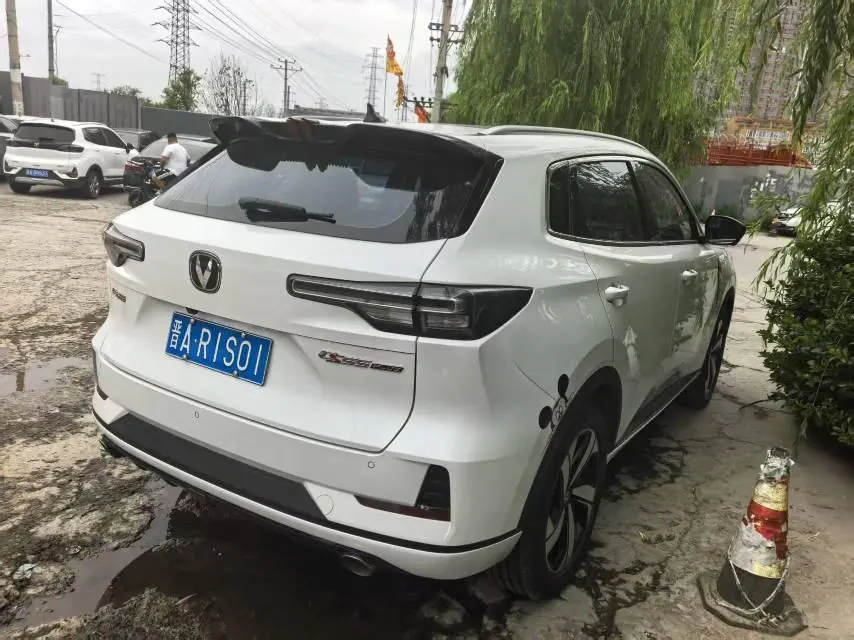 ChangAn 2024 CS55 PLUS 1.5T Honorable Automatic Gear 4