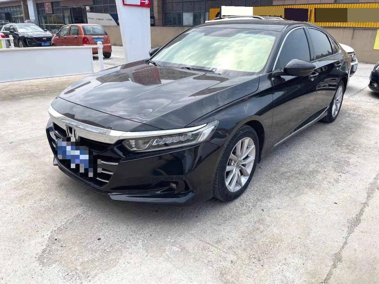 Honda 2022 10th Generation Accord 1.5T Stepless 260TURBO Deluxe Automatic Gear - View 1