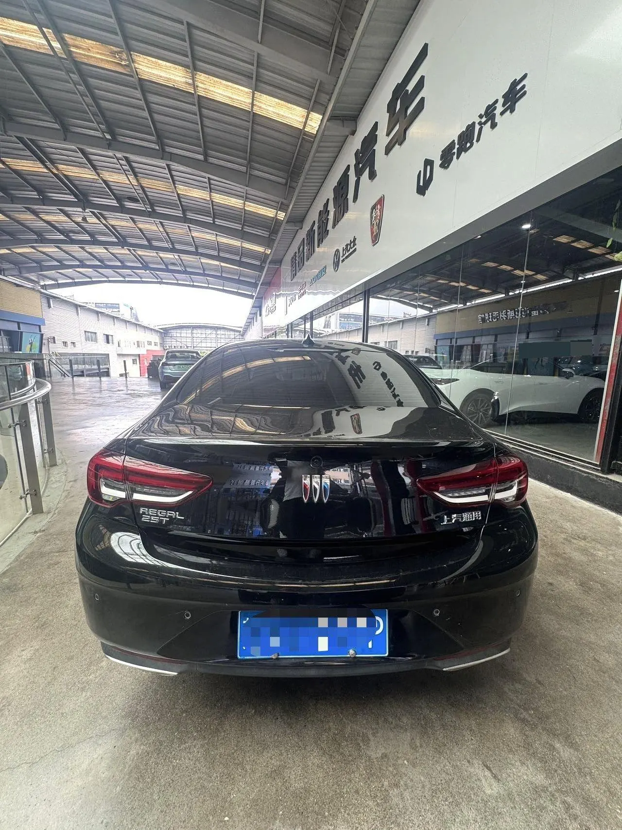 Buick 2024 Regal 1.5T 25T Super Edition Automatic Gear 5