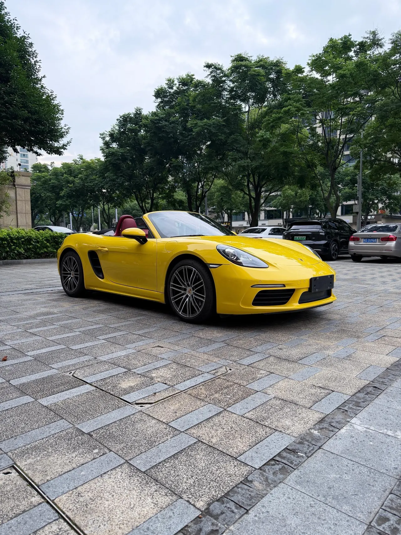 Porsche 718 (Imported) 2020 718 Boxer 2.0T Automatic 3