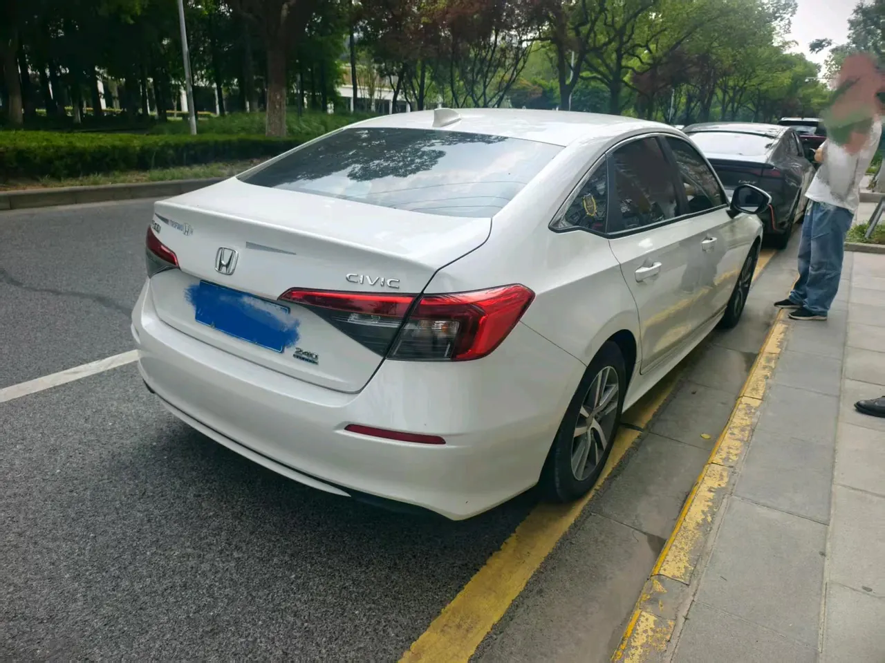 Honda 2023 Civic 1.5T CVT 240TURBO Sporty Edition Automatic 4
