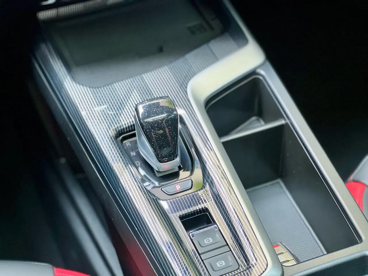 Haval 2023 red rabbit 1.5T dynamic automatic gear 7