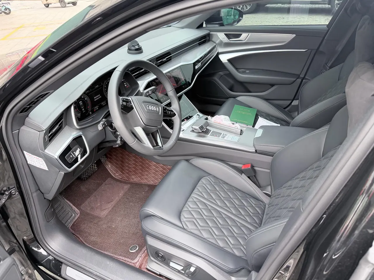Audi 2025 A6L 2.0TFSI 45TFSI Selected Dynamic (Modified) Automatic Gear 2