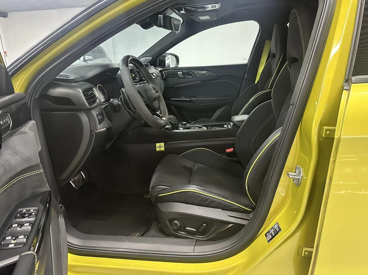 LYNK&amp;CO 2021 LYNK&amp;CO 03 2.0TD Wind Control Edition Automatic Gear 3