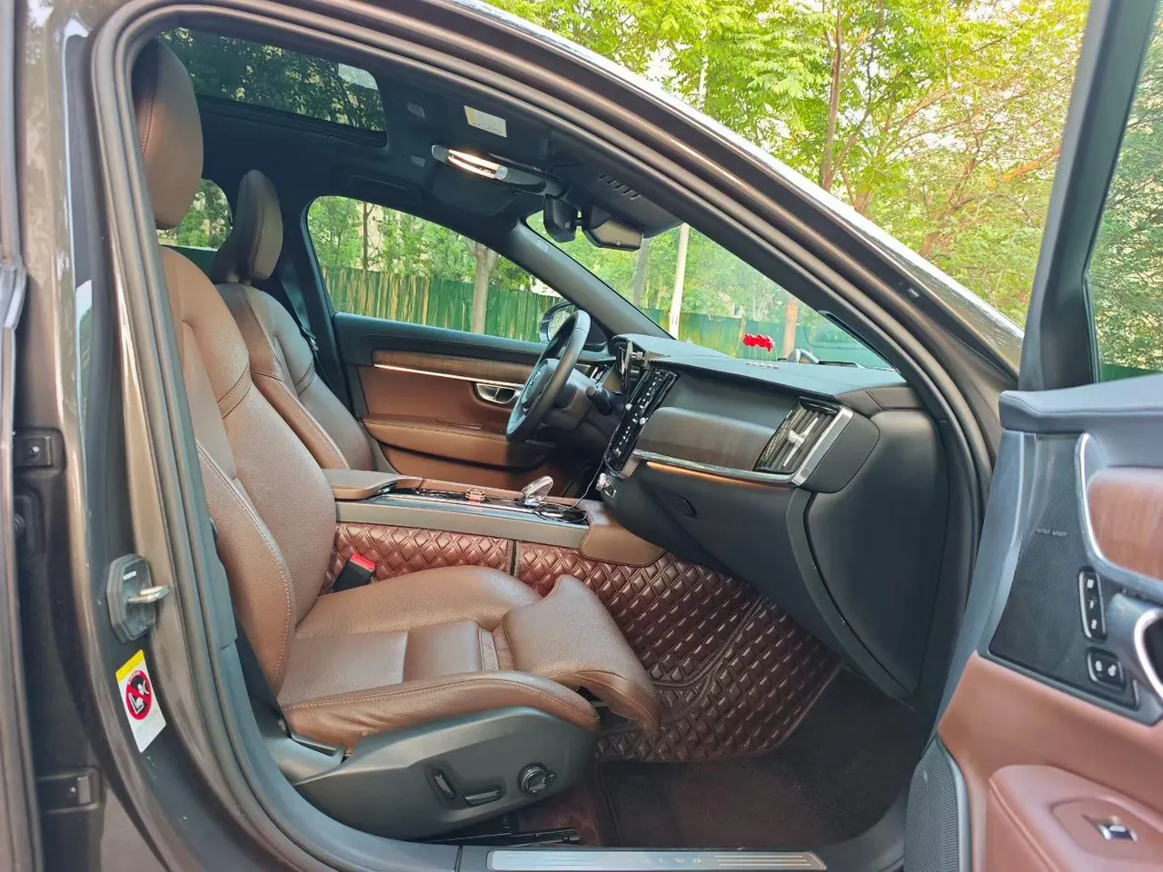 Volvo 2021 S90 2.0T B5 Zhiyuan Deluxe Edition Automatic Gear 7
