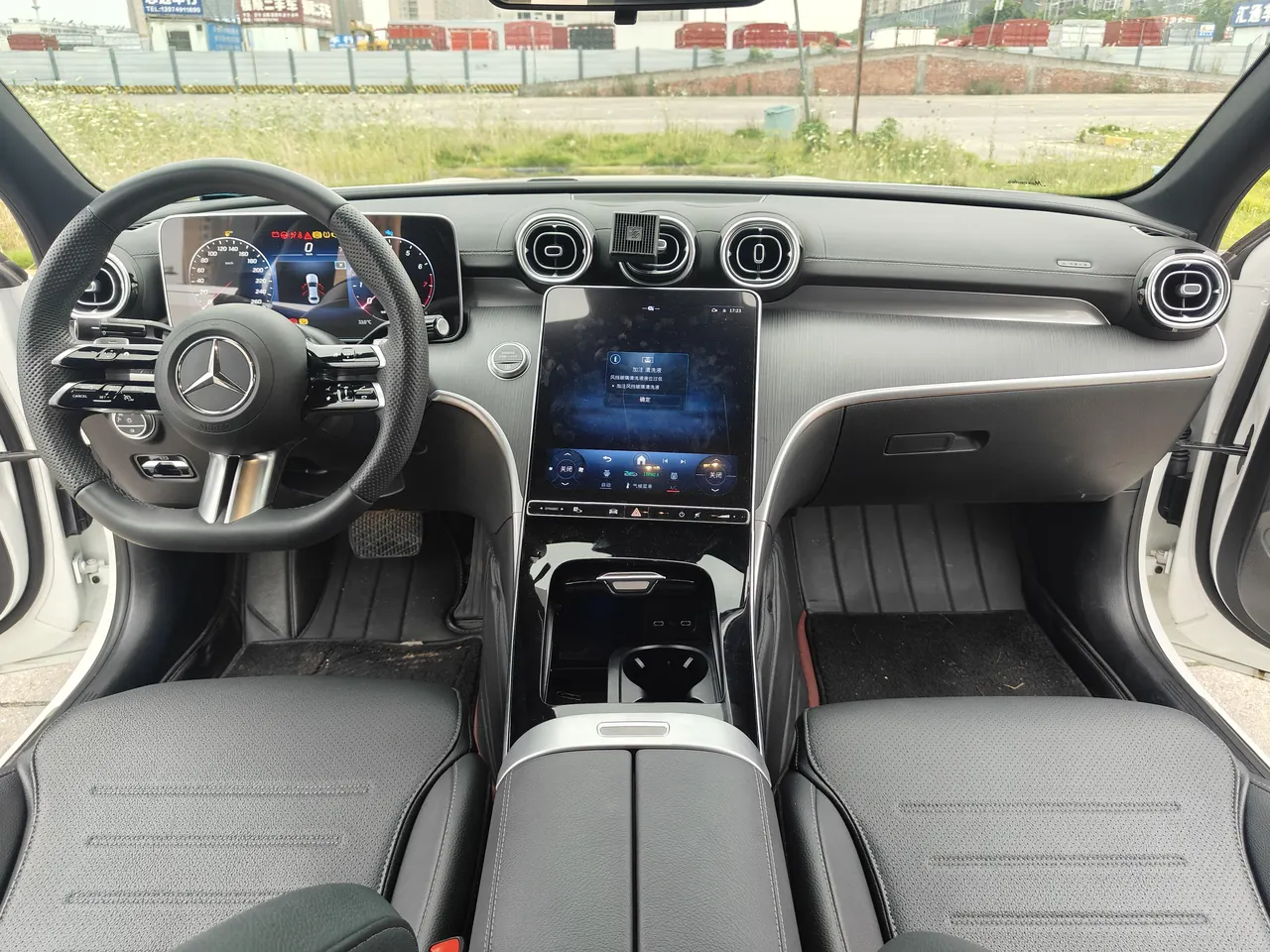 Mercedes Benz Class C 2023 C 260 L 48V 1.5T Sports Edition Automatic Gear 3
