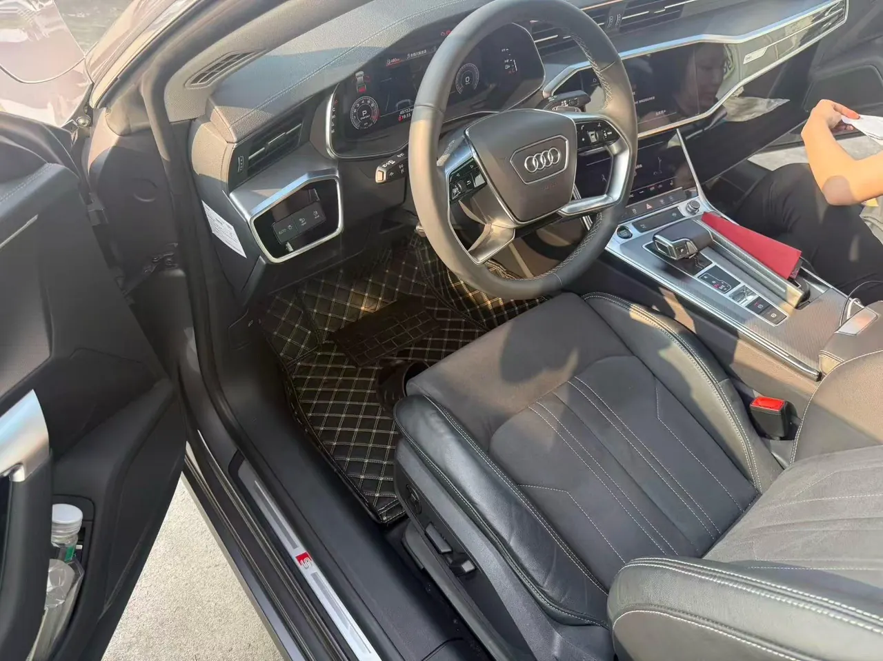 Audi 2022 A7L 2.0TFSI 45TFSI S-line Zhumeng Automatic 3