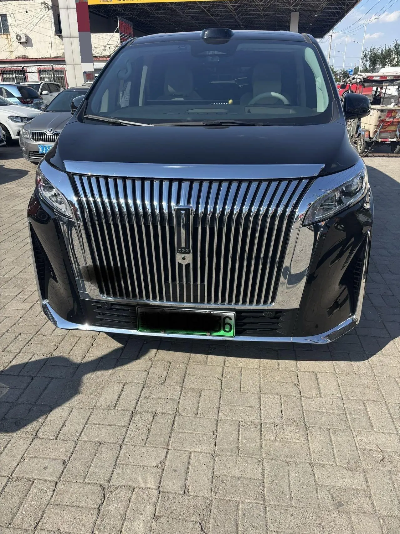 WEY 2025 VV7 Hi4 1.5T Four-Wheel-Drive Automatic Model 2