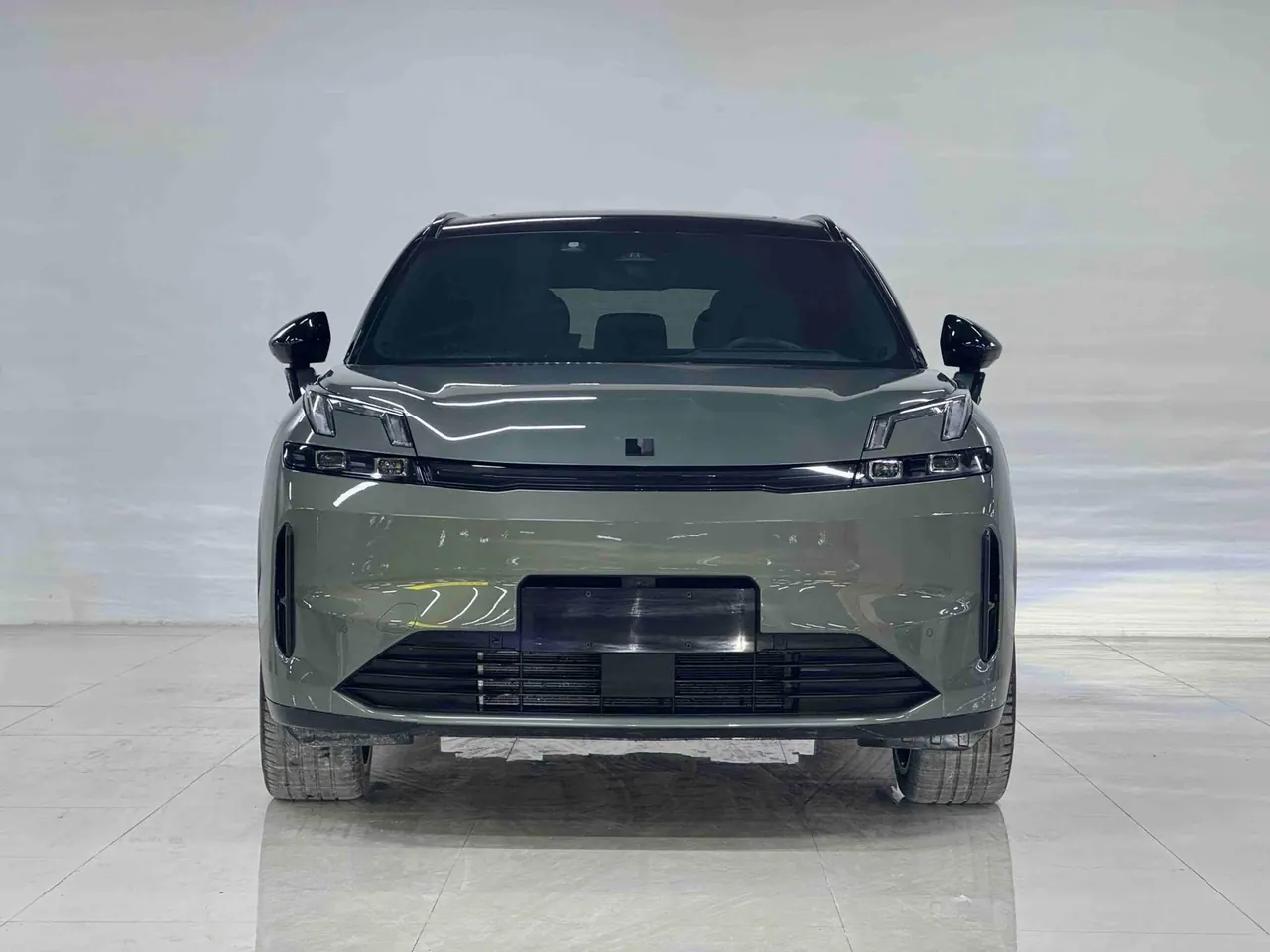 LYNK&amp;CO 2023 LYNK&amp;CO 08 EM-P 1.5T 220km four-wheel drive performance Halo automatic gear 2