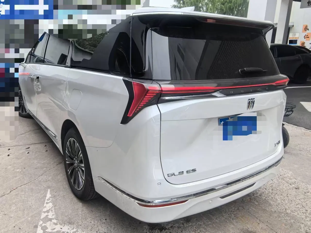 Buick 2025 GL8 ES Lu Zun 48V 2.0T Premium Edition Automatic Gear 3