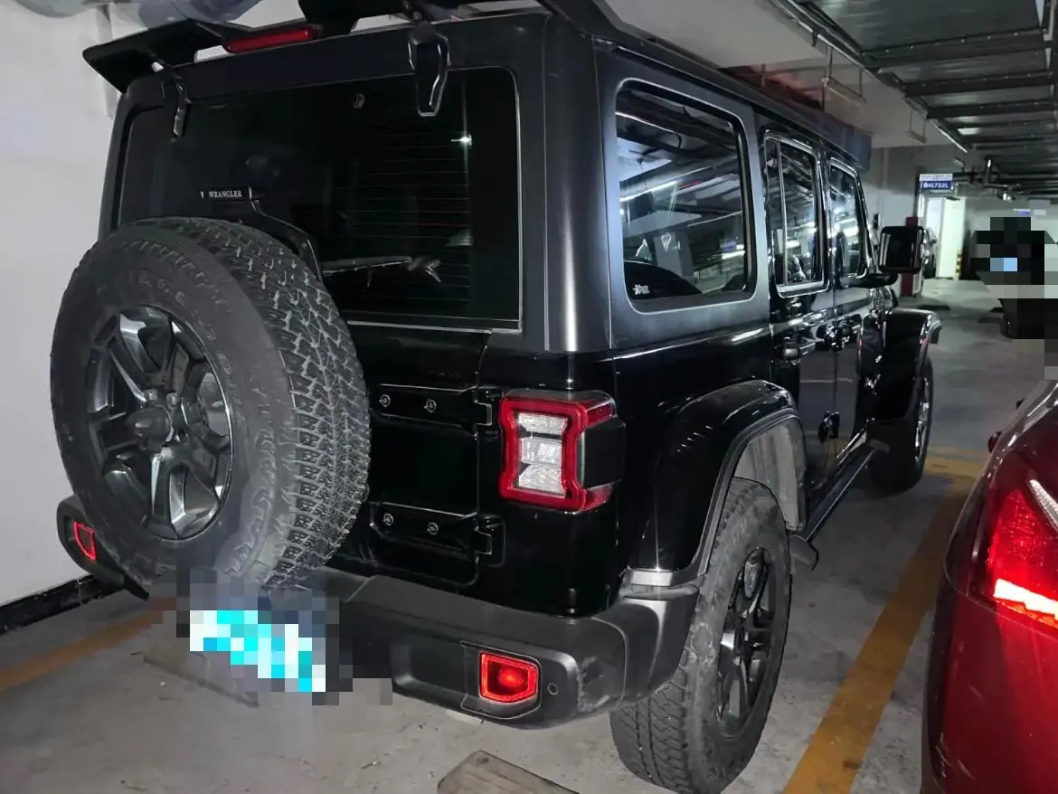 Jeep herdsman (imported) 2021 herdsman 2.0T Sahara four-door automatic gear 6