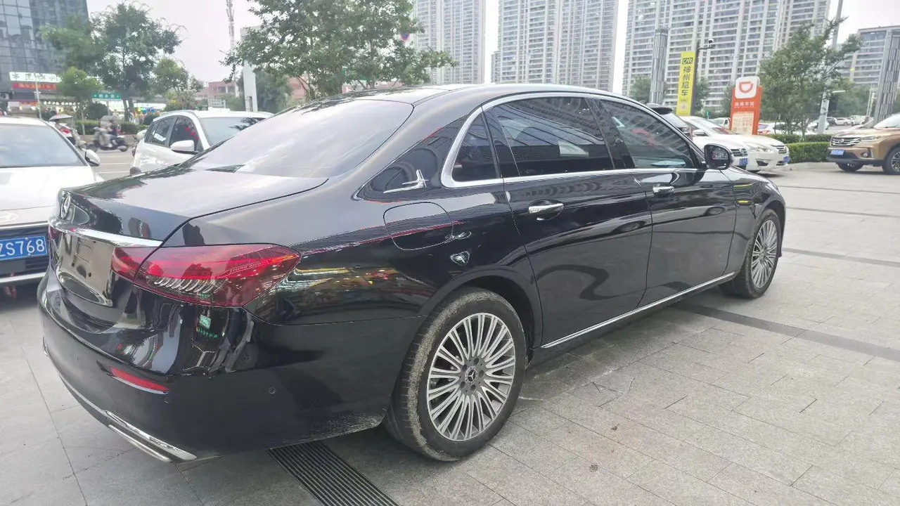 Mercedes Benz E-Class 2022 E 300 L 2.0T Fashion Automatic Gear 6