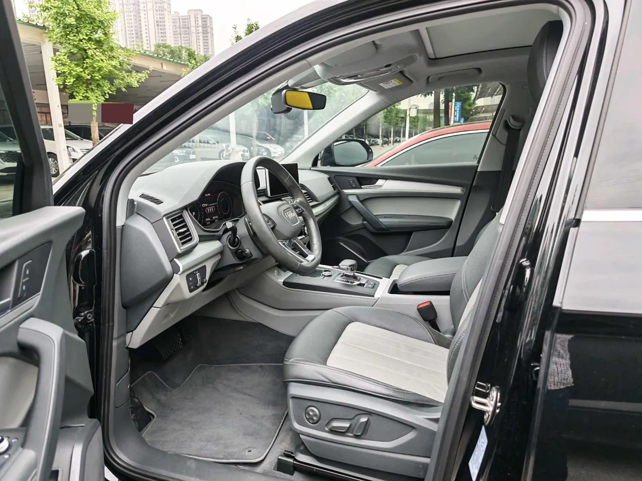 Audi 2020 Q5L 2.0TFSI 40TFSI Rongxiang Fashion Automatic 7