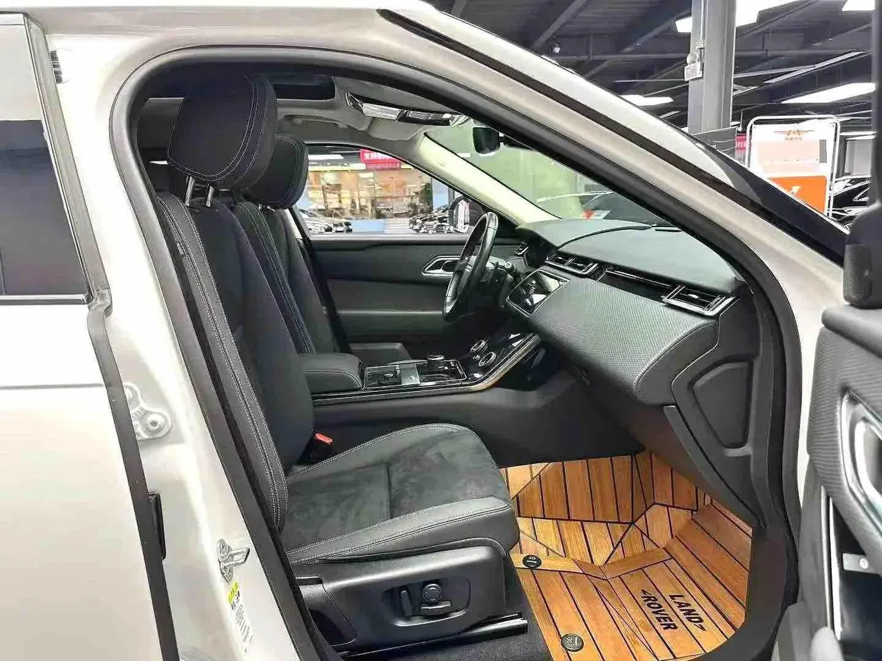 Land Rover Range Rover Star Pulse (Imported) 2020 Range Rover Star Pulse 2.0T P250 Automatic Gear 4
