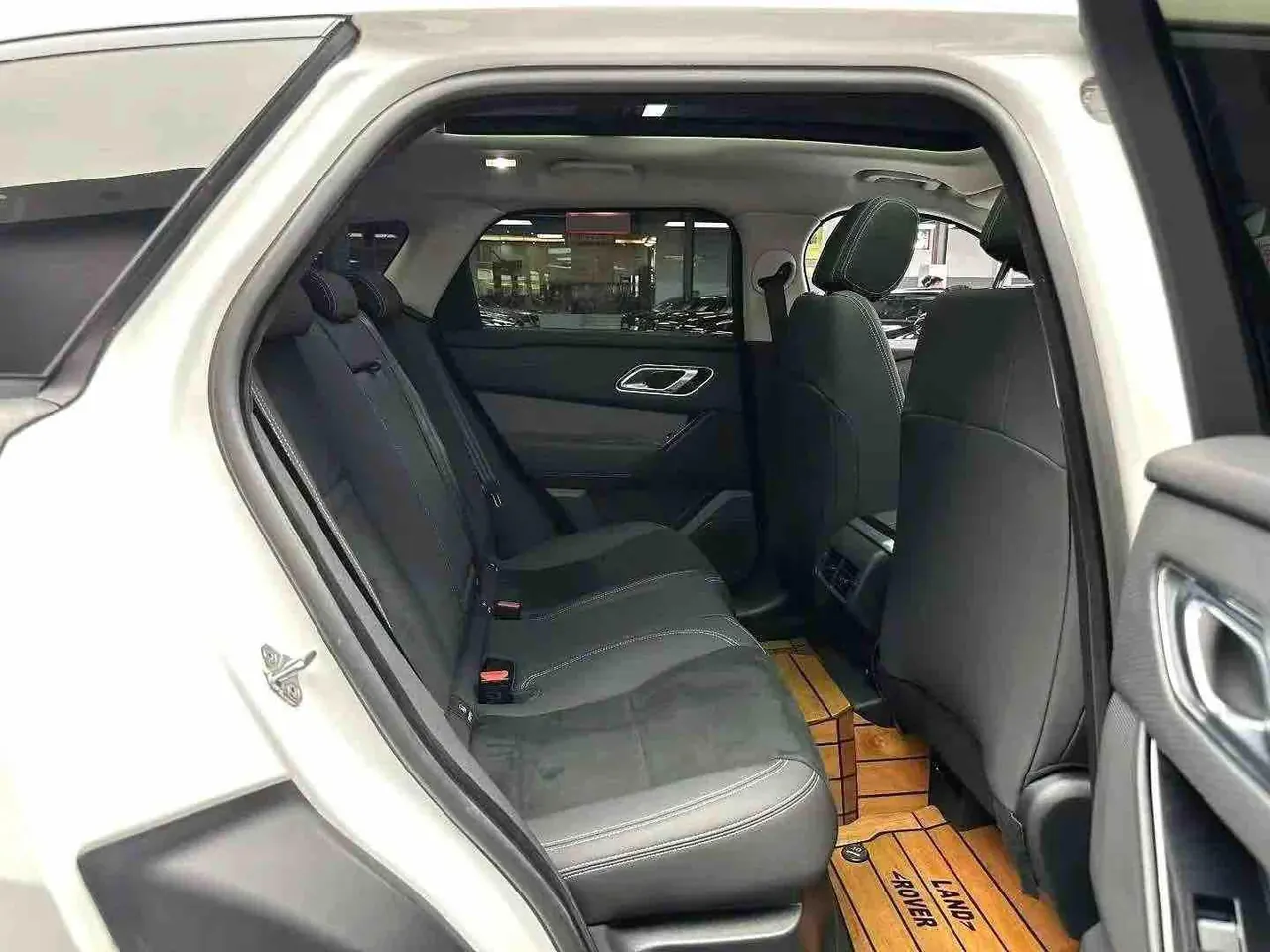 Land Rover Range Rover Star Pulse (Imported) 2020 Range Rover Star Pulse 2.0T P250 Automatic Gear 6