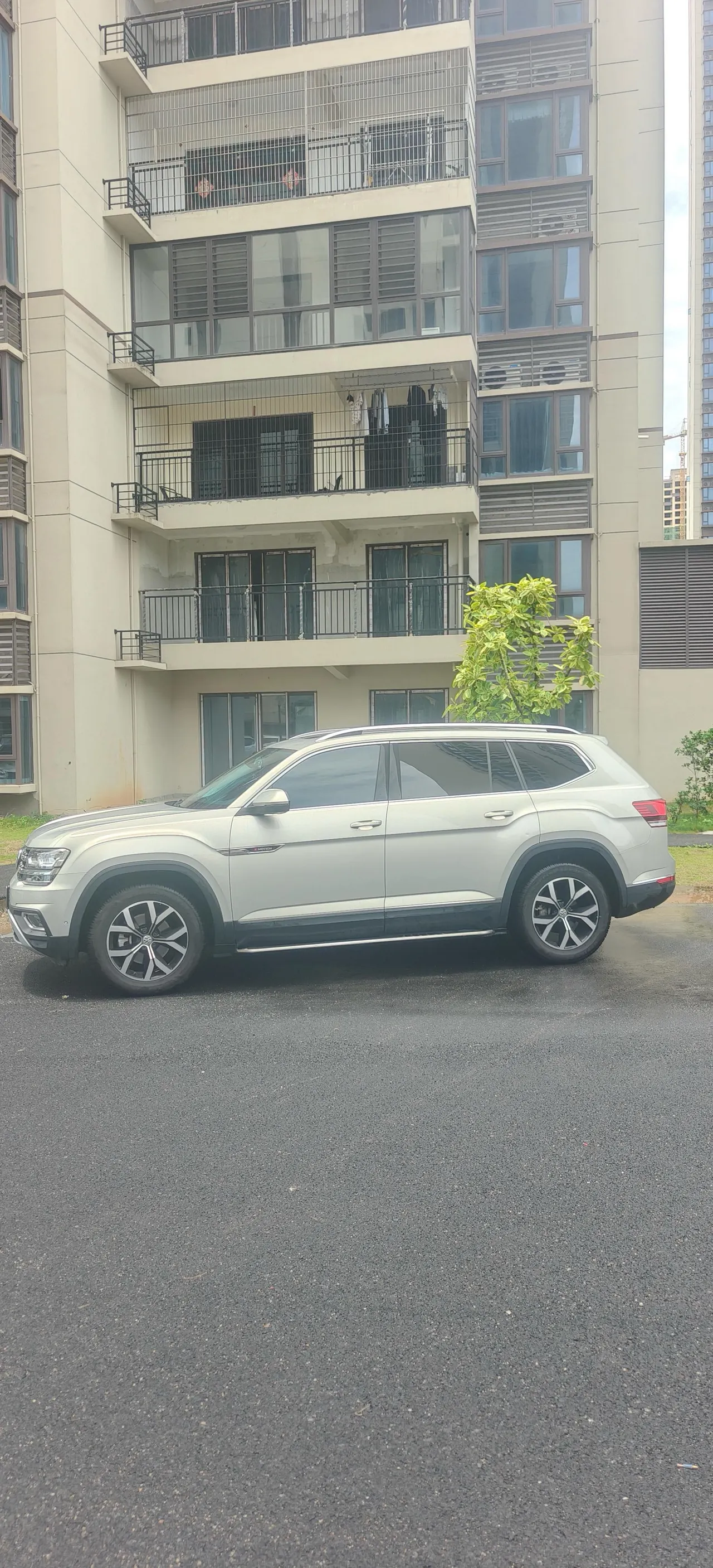 Volkswagen 2020 Tuang 2.0TSI 380TSI Four-wheel Drive Comfort Edition Automatic Gear 7