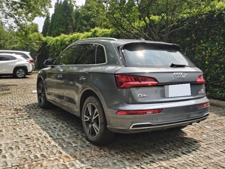 Audi 2020 Q5L 2.0TFSI 40TFSI Rongxiang Fashion Automatic 6