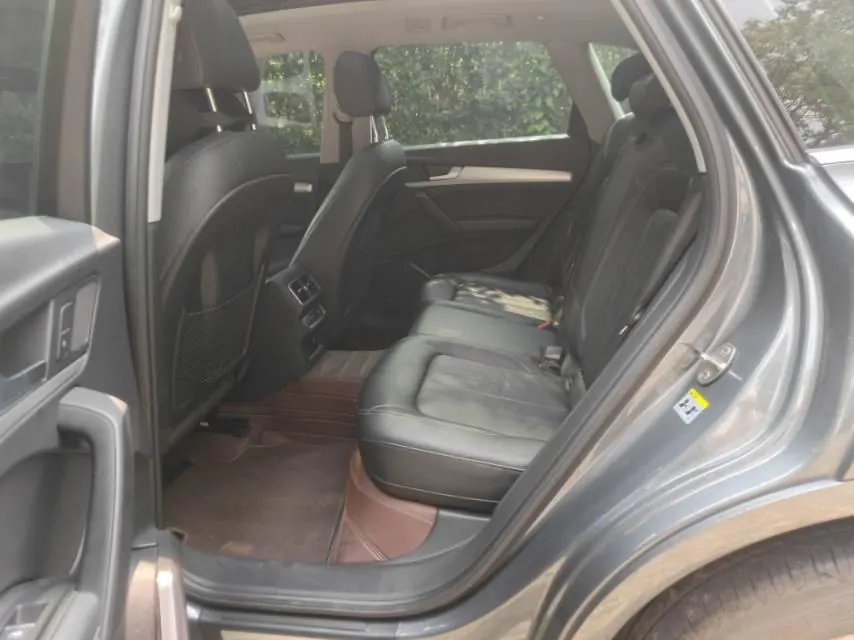 Audi 2020 Q5L 2.0TFSI 40TFSI Rongxiang Fashion Automatic 8