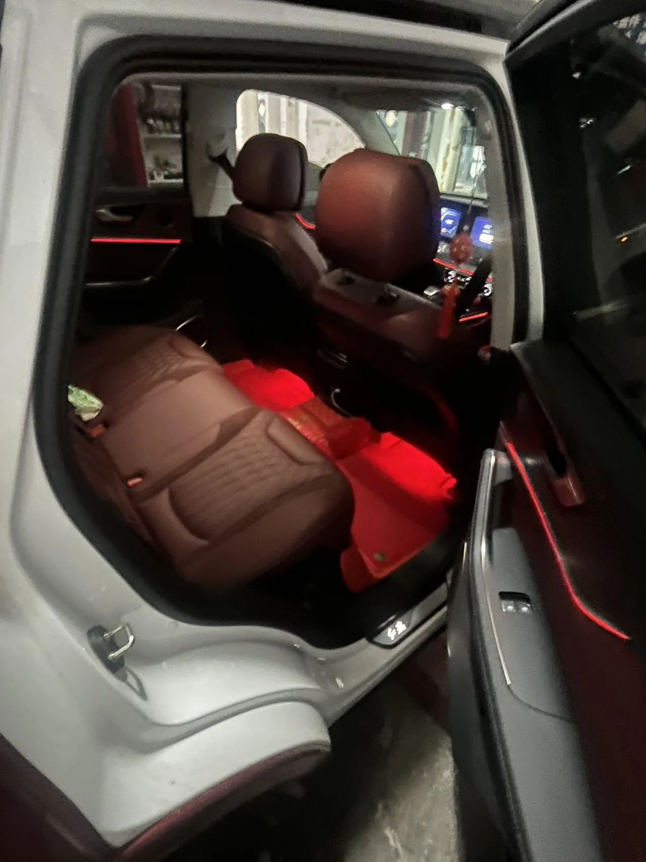 HongQi 2023 HS5 2.0T Flag Enjoy Pro Edition Automatic Gear 5