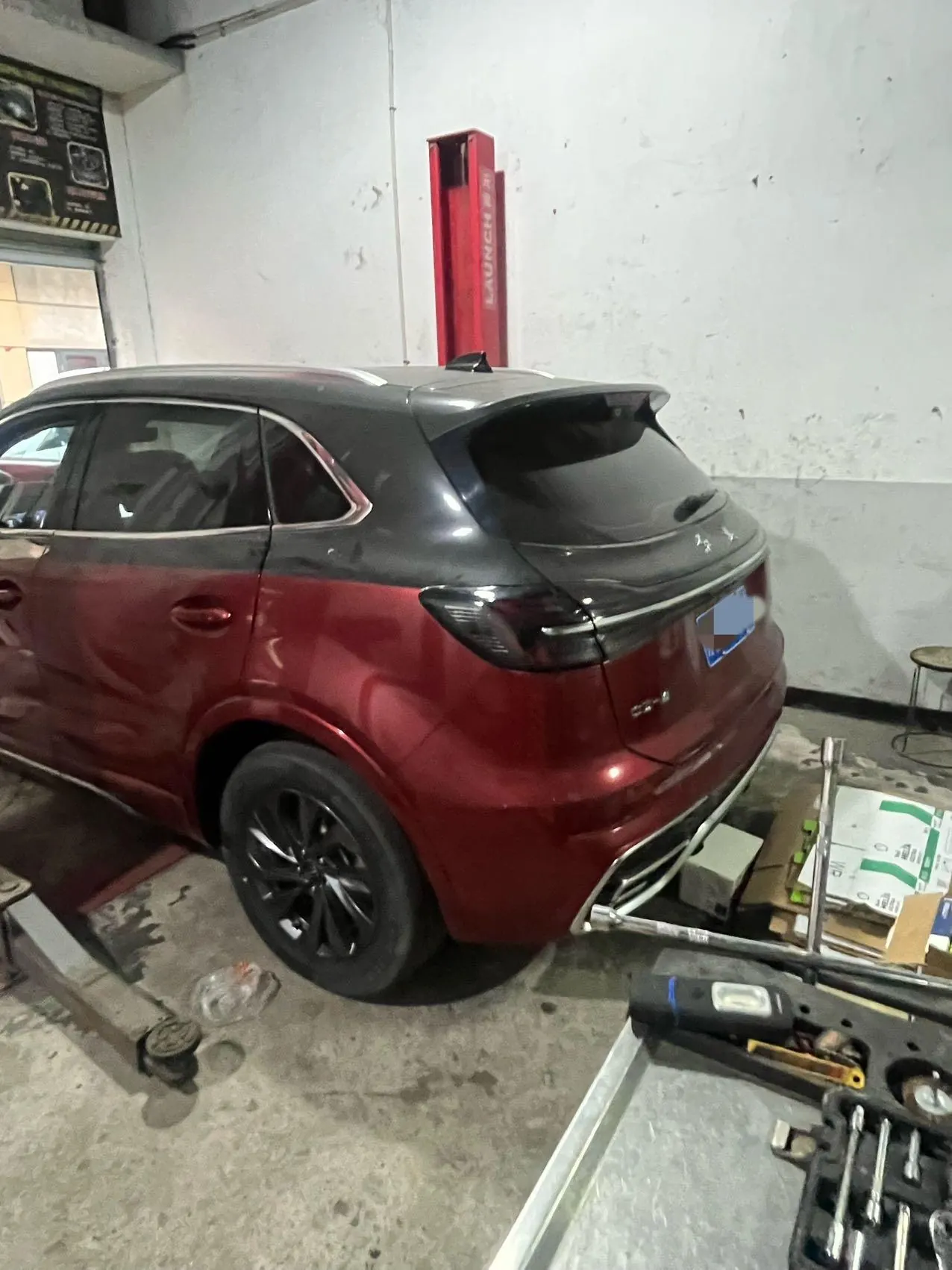 HongQi 2023 HS5 2.0T Flag Enjoy Pro Edition Automatic Gear 7
