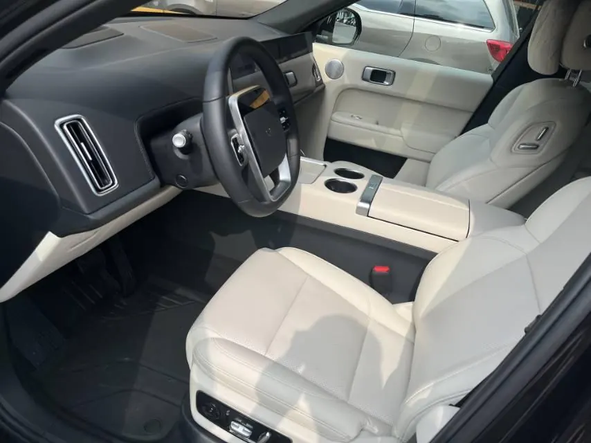 Li 2023 L7 Max automatic gear 8