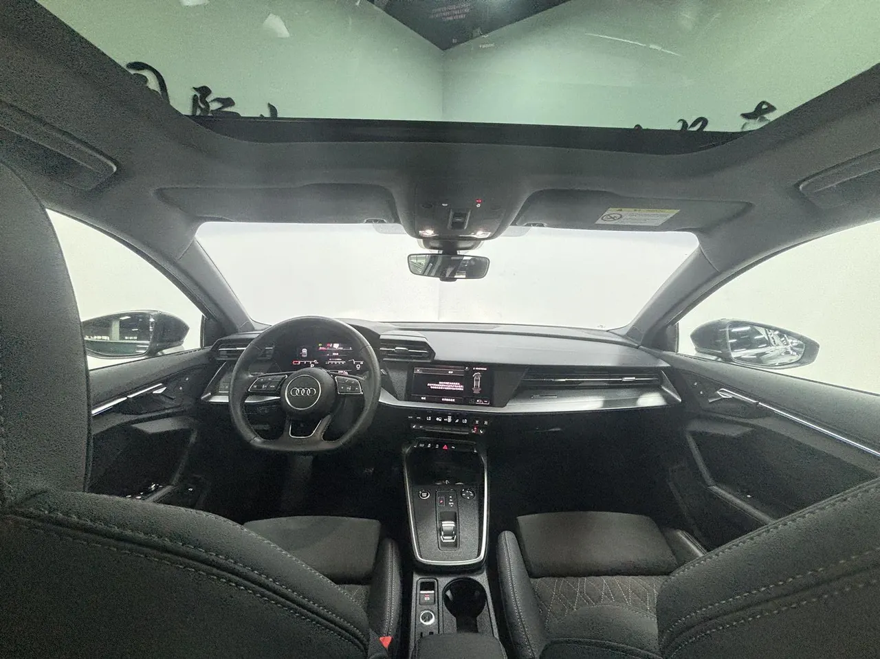 Audi 2022 A3L Limousine 1.4TFSI 35TFSI Luxury Sport Automatic 12