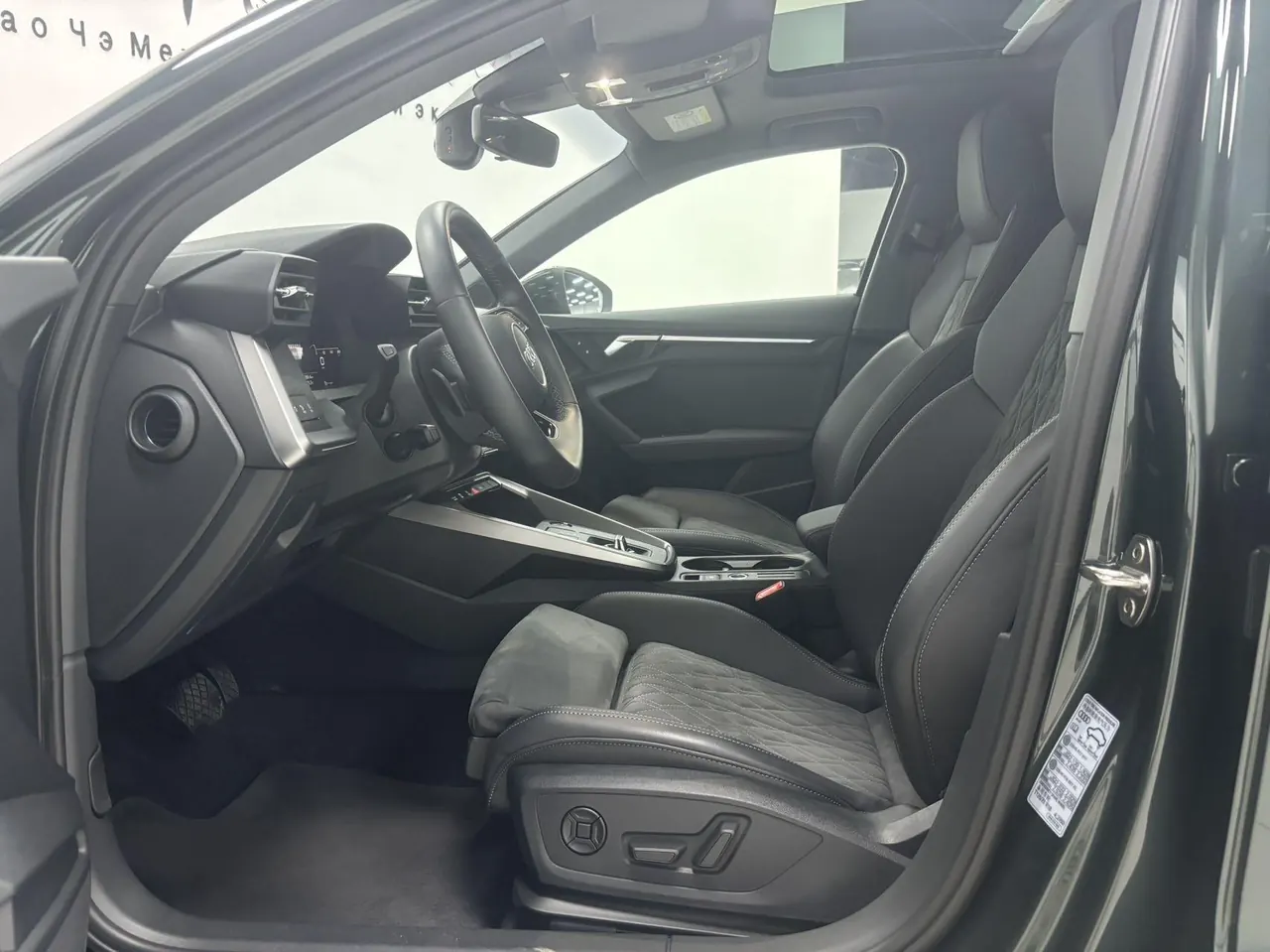 Audi 2022 A3L Limousine 1.4TFSI 35TFSI Luxury Sport Automatic 8
