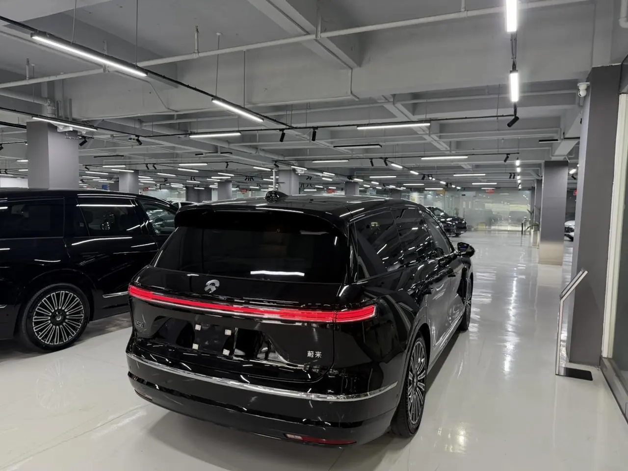 NIO 2026 ES8 6-seat executive deluxe automatic gear 8