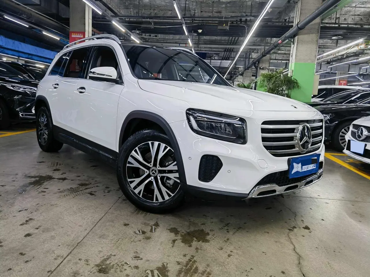 Mercedes Benz 2025 GLB 220 48V 2.0T Sporty Model Automatic 3