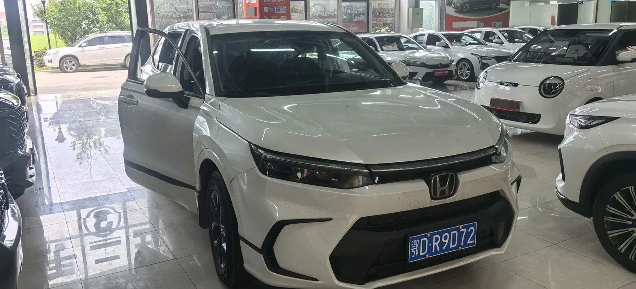 Honda 2023 Hao Ying 1.5T Stepless 240TURBO Two-Drive Deluxe Edition 5-seat Automatic Gear 3