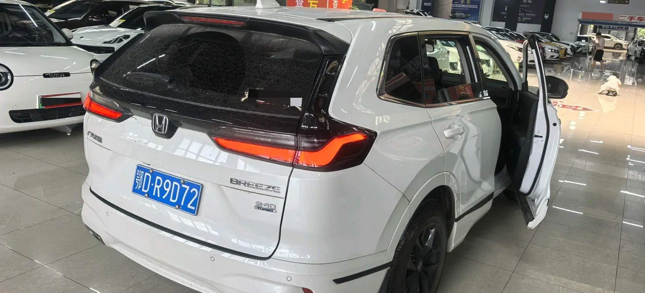 Honda 2023 Hao Ying 1.5T Stepless 240TURBO Two-Drive Deluxe Edition 5-seat Automatic Gear 7