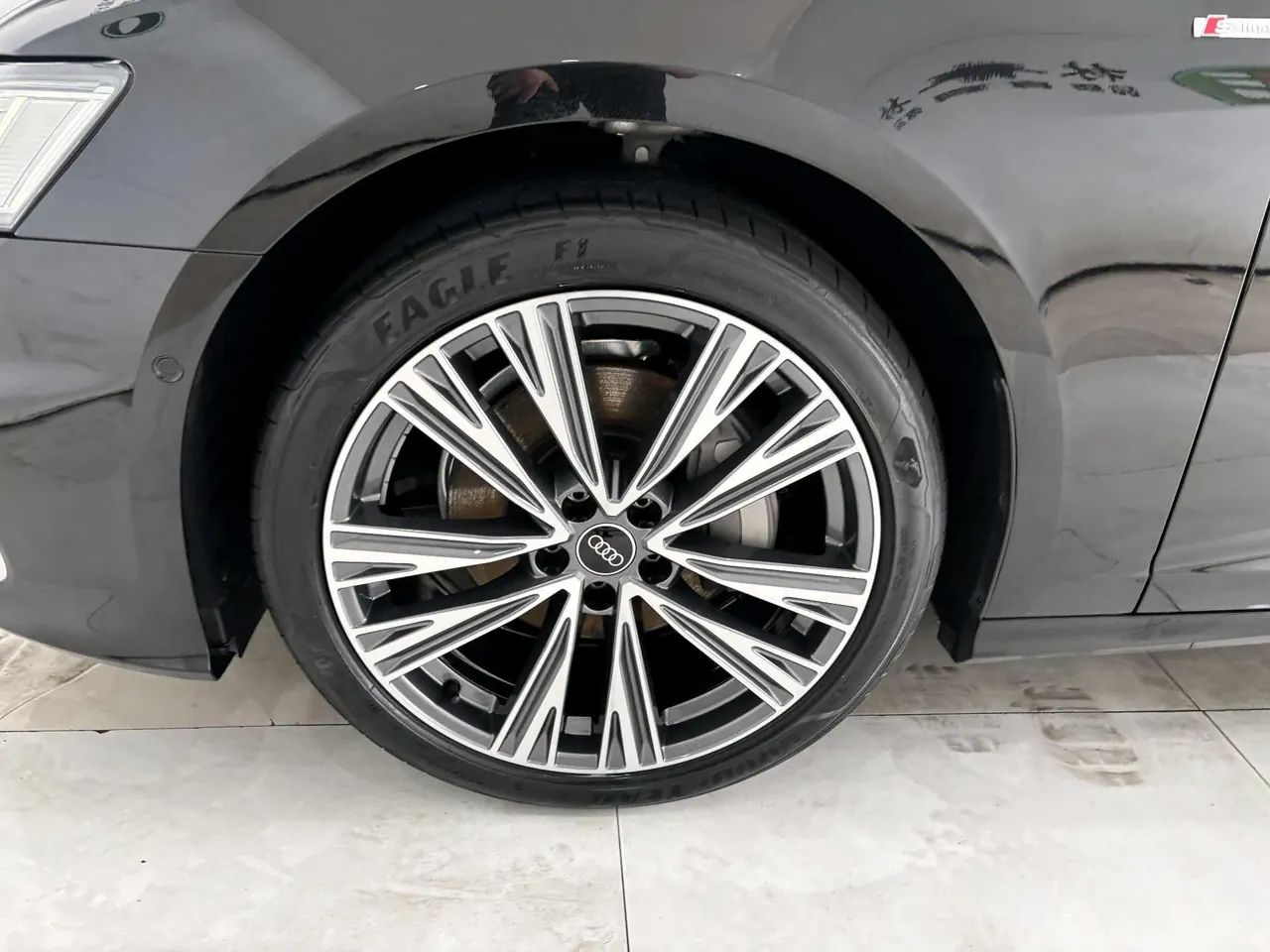 Audi 2025 A6L 2.0TFSI 45TFSI Selected Dynamic Automatic 3