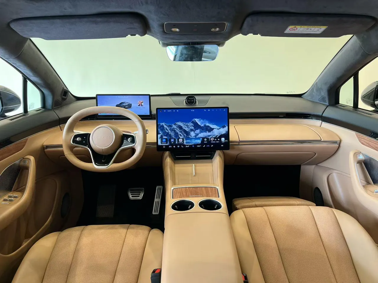 Intellectual 2025 R 7 331km Ultra Automatic Gear 8
