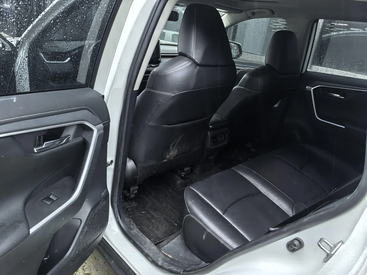 Toyota 2021 RAV4 Rongbo 2.0 Stepless Two-Drive Fashion Edition Automatic Gear 4