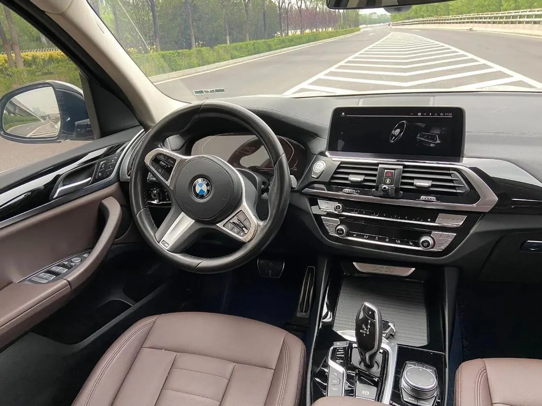 BMW 2020 X3 xDrive25i 2.0T M sports suit automatic gear 5