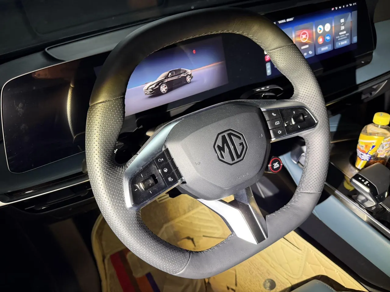 MG 2023 MG7 2.0T Trophy to stimulate the world version of automatic gear 10