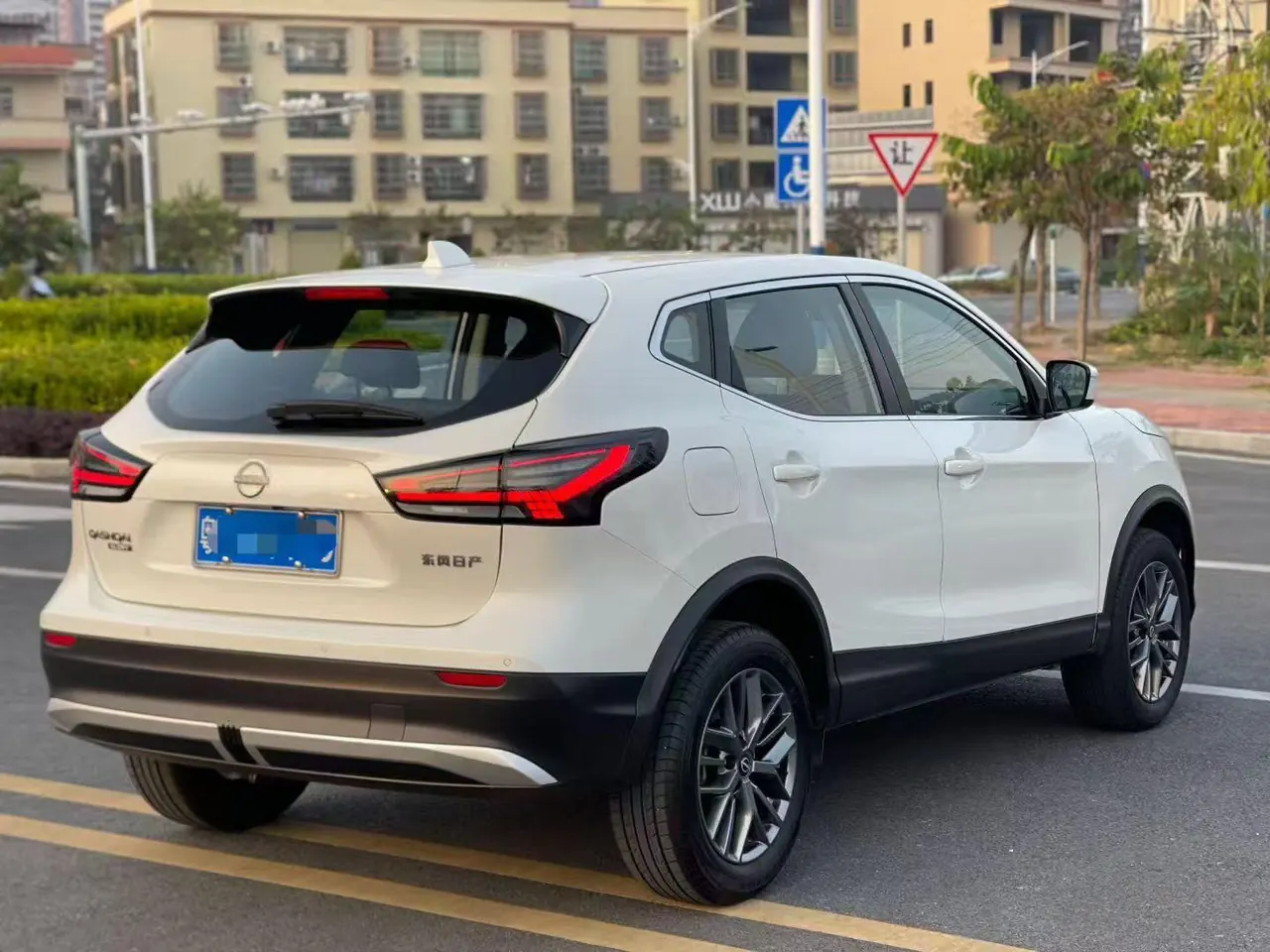 Nissan 2025 Xiao Ke Honor 2.0 Stepless Honor XV True Edition Automatic Gear 3