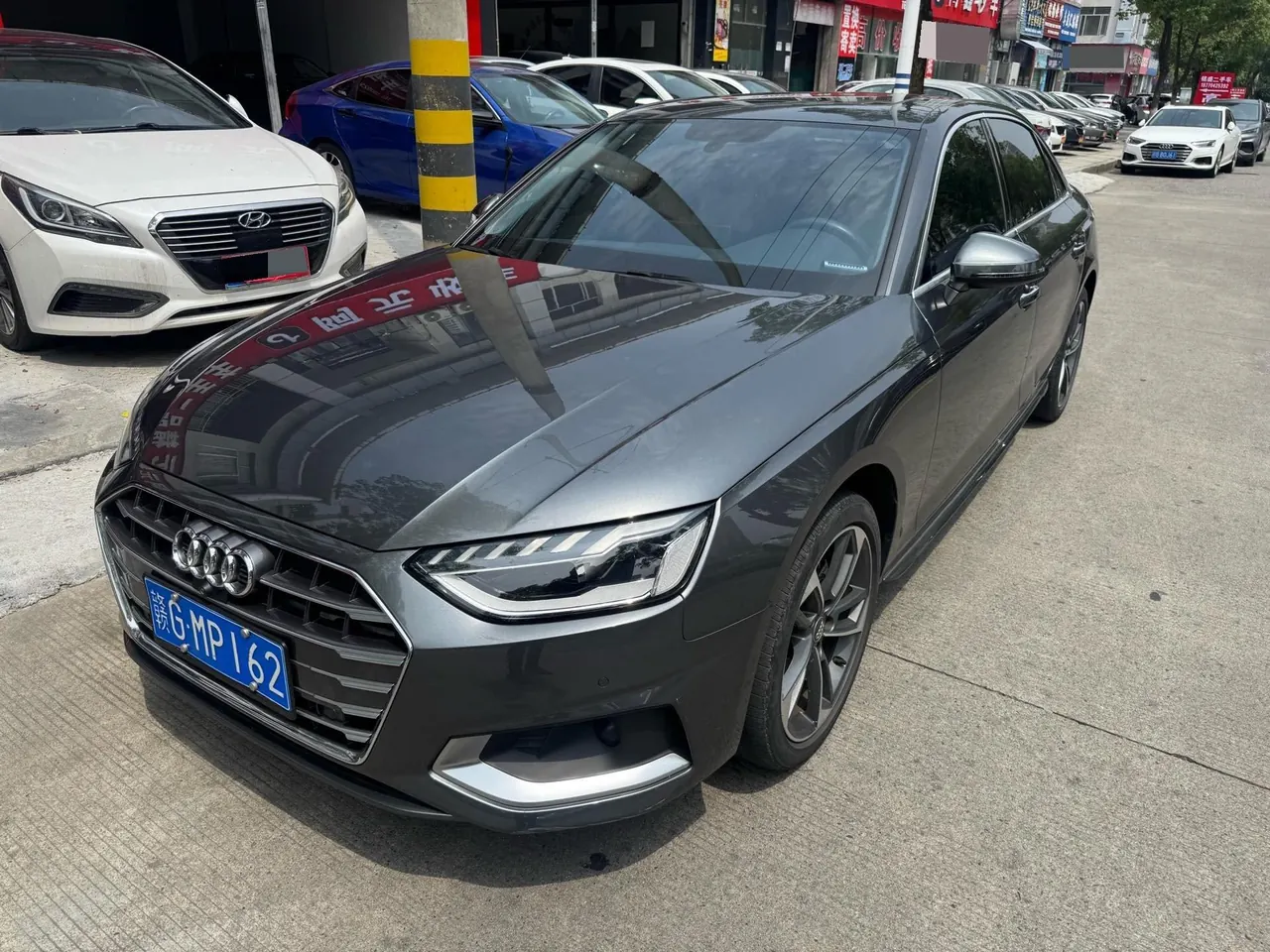 Audi 2020 A4L 2.0TFSI 40TFSI Fashion Elegant Automatic - View 1