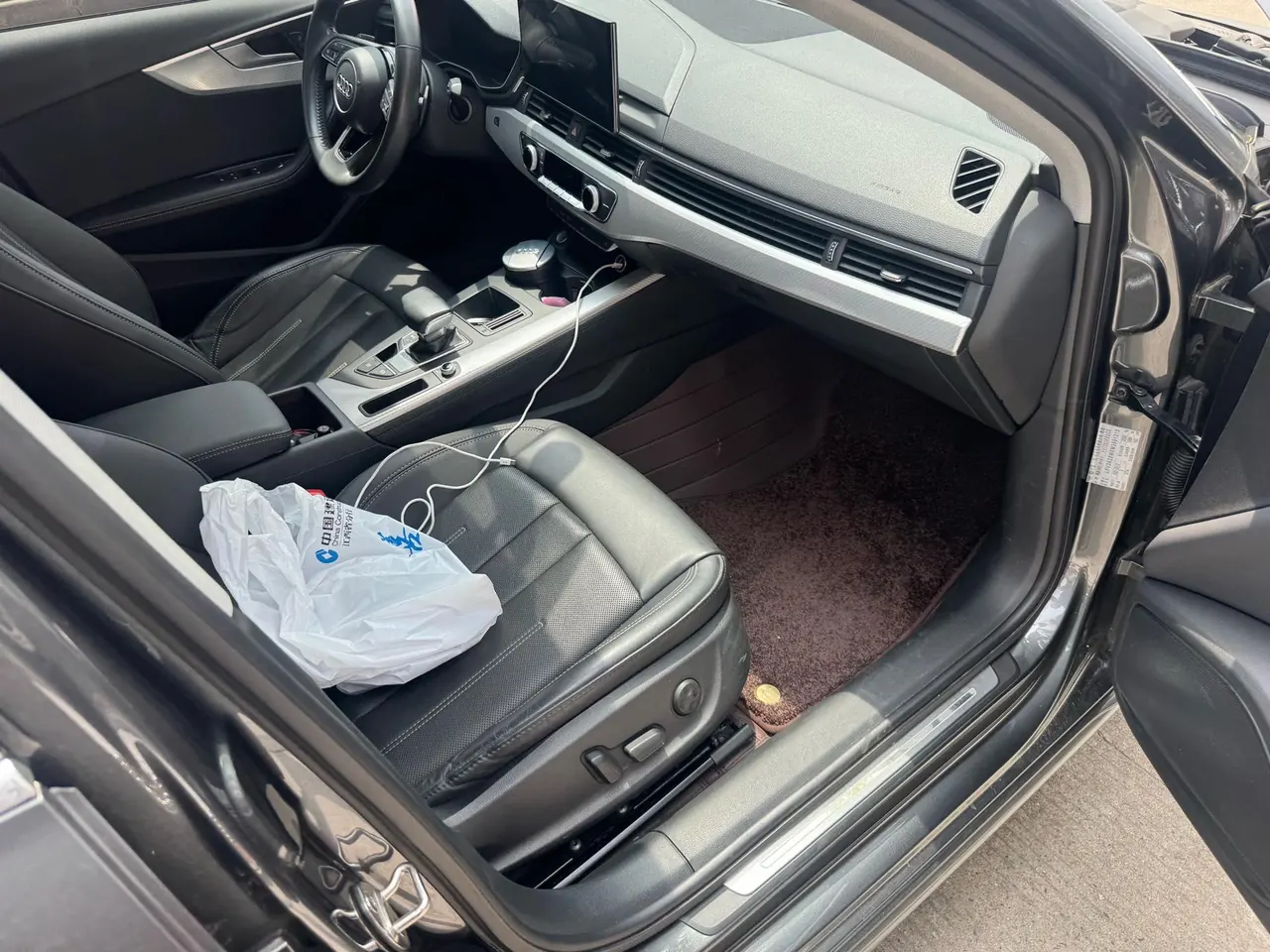 Audi 2020 A4L 2.0TFSI 40TFSI Fashion Elegant Automatic 11