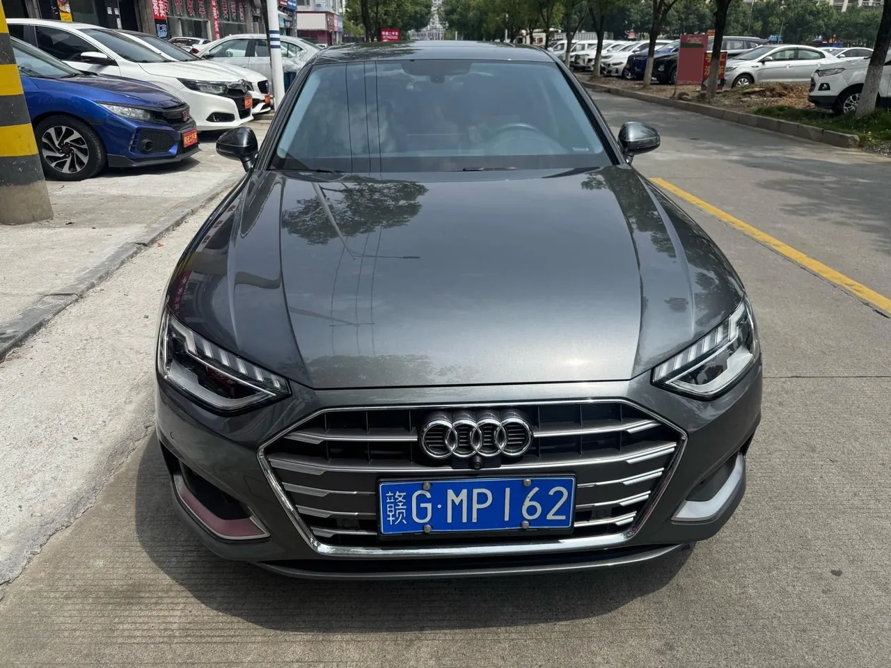 Audi 2020 A4L 2.0TFSI 40TFSI Fashion Elegant Automatic 2