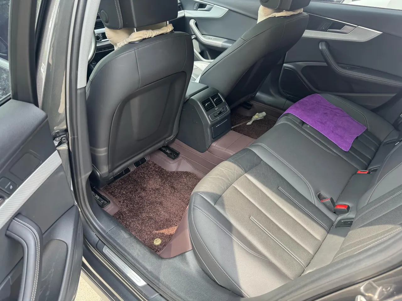 Audi 2020 A4L 2.0TFSI 40TFSI Fashion Elegant Automatic 8