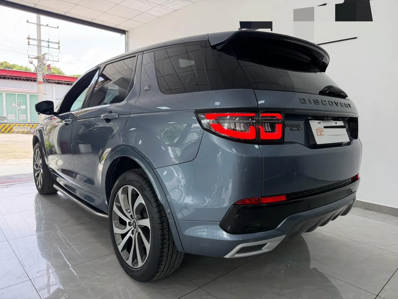 Land Rover 2020 Discovery Sports Edition 48V 2.0T 249PS R-Dynamic SE Performance Technology Edition 7-seat Automatic Gear 3