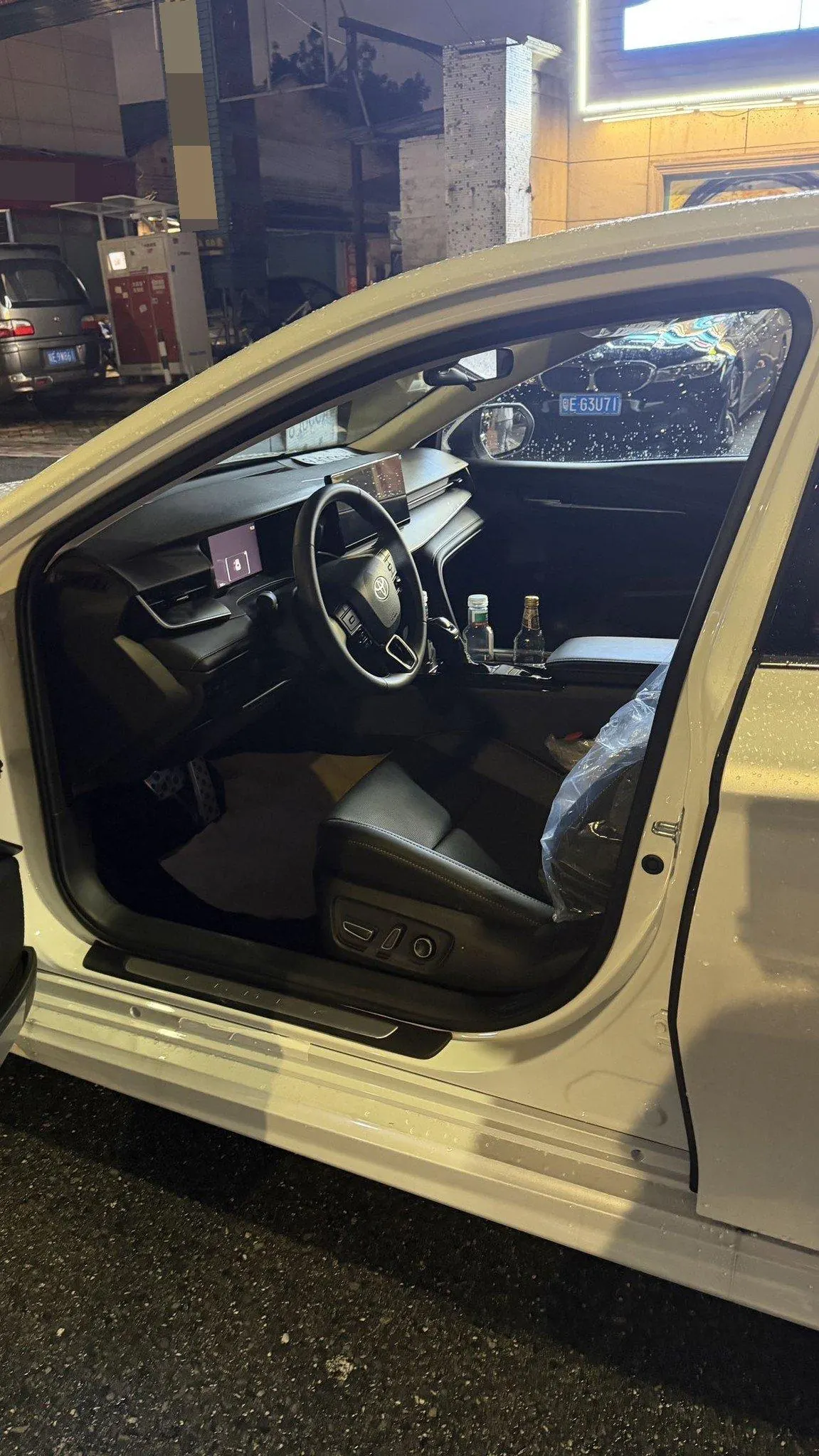 Toyota 2026 Camry Double Engine 2.0HSE Stepless Sports Lite Edition Automatic Gear 12